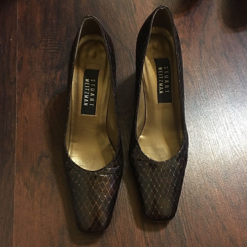 7.5 Aaa Stuart Weitzman Faux Snake Pumps. Vintage